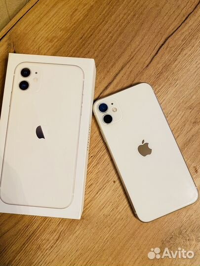 Телефон iPhone 11