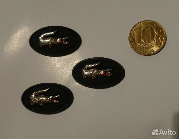 Нашивки разных брендов, репсовые ленты