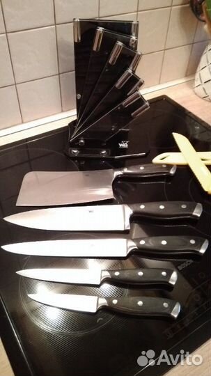 Набор ножей на подставке+нож для нарезки хлеба