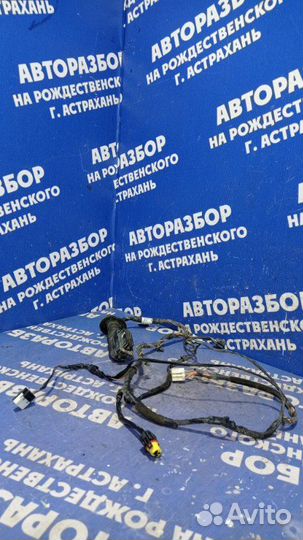 Проводка двери Hyundai Solaris 1 седан 2012