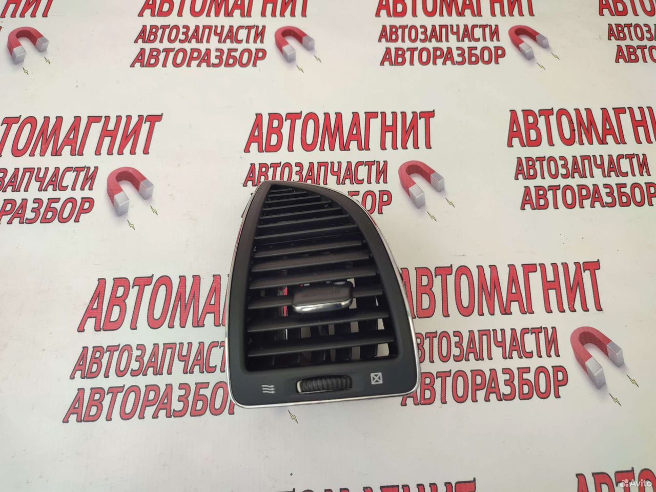 Дефлектор воздуховод правый Инфинити QX80