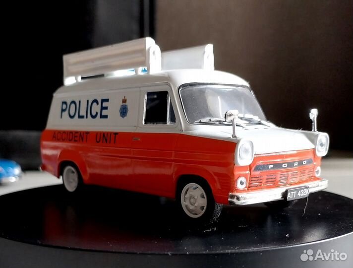 Автомобиль Ford Transit Mk1 1/43