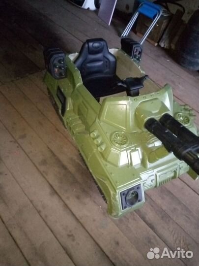 Электромобиль танк, детский