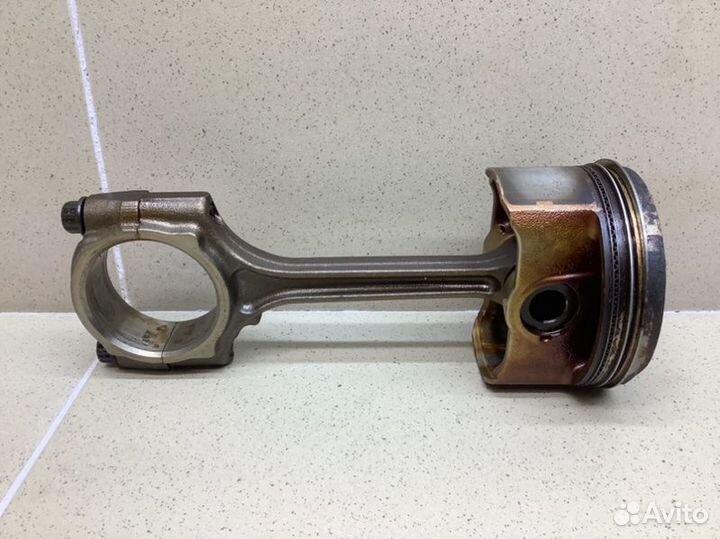 Поршень с шатуном Suzuki Sx4 M16A 2014