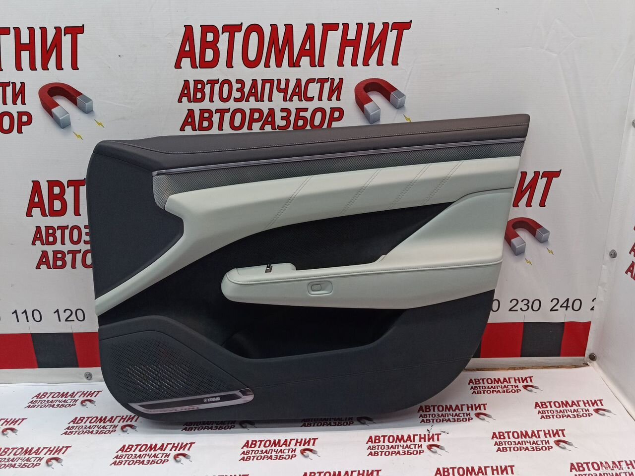 Обшивка двери передней правой Zeekr 001 рестайл