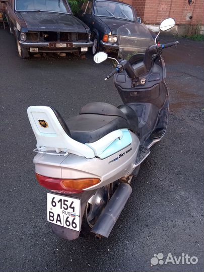Suzuki sky wave 250