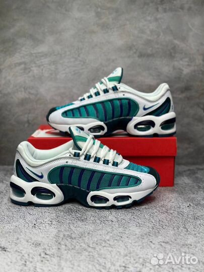 Кроссовки Nike Air Max Tailwind