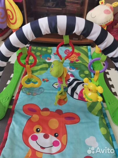 Развивающий коврик