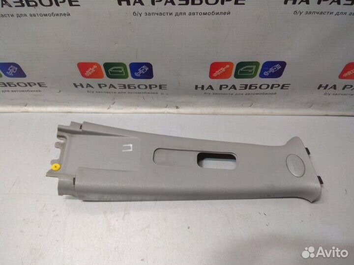 Накладка на стойку внутренняя правая Hyundai