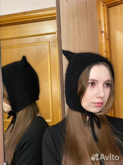 Шапка с ушками женская