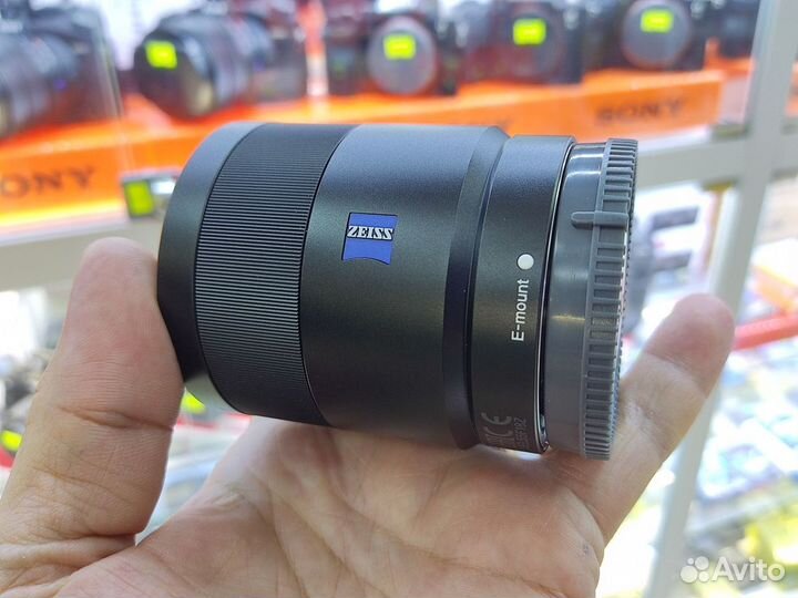 Sony FE 55mm F/1.8 витрина S№0498428