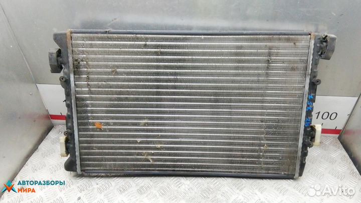 Радиатор (основной) Skoda Octavia 2 (A5) рест