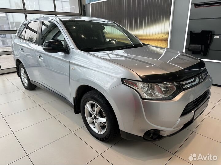 Mitsubishi Outlander 2.0 CVT, 2012, 156 737 км