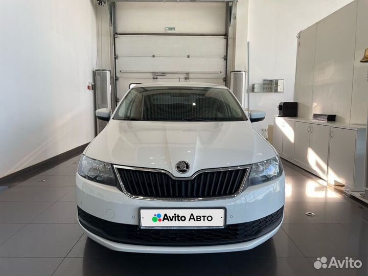 Skoda Rapid 1.6 AT, 2019, 49 000 км