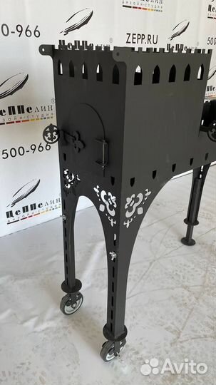 Мангал «Замок» с подказанником