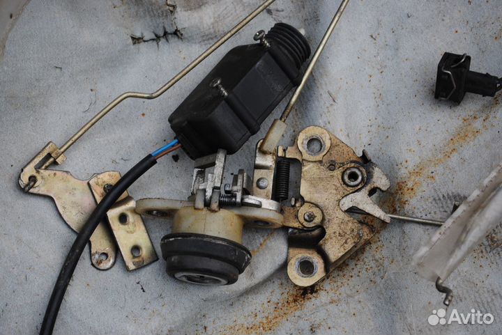 Замки Brano. запчасти на газ 31105, 3110