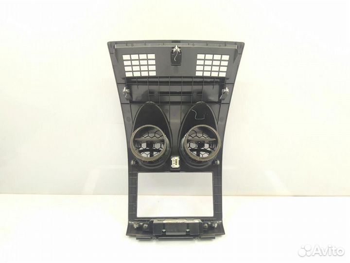 Дефлектор обдува салона центральный Nissan Qashqai