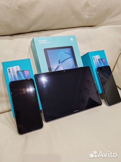 HONOR 10 Lite, 3/64 ГБ