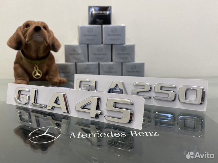 Шильдик Mercedes Benz GLA250