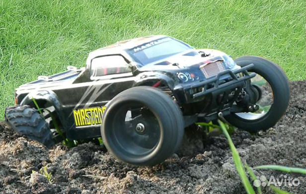 Радиоуправляемый трагги Himoto