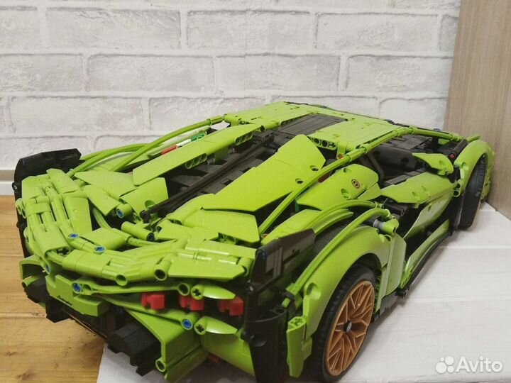 Lego Lamborghini Sian (Китай)