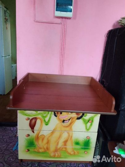 Комод (пеленальный стол)