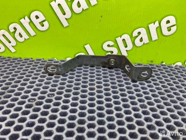 Кронштейн Mercedes-Benz C-Class S204 OM651.911 2.2