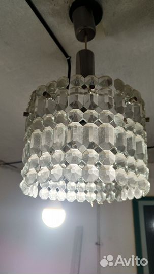 Люстра в комнату