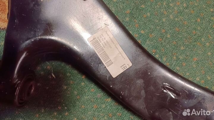 Рычаги передней подвески Nissan Teana