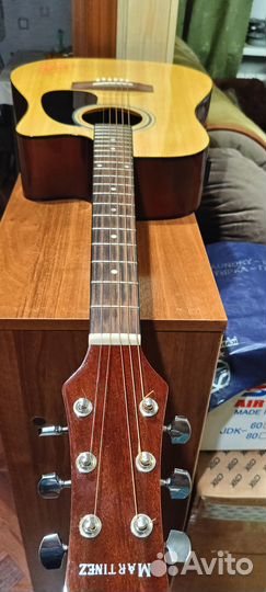 Электроакустическая гитара Martinez