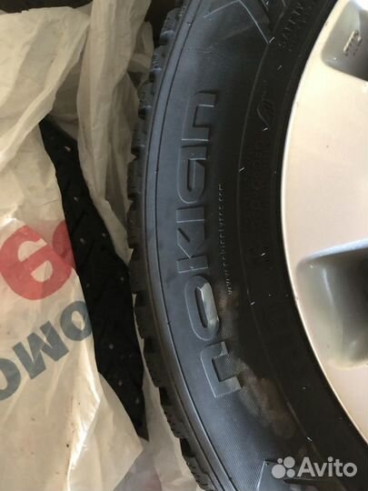 Nokian Tyres Hakkapeliitta 8 185/65 R15