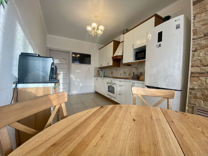 2-к. квартира, 62 м², 15/24 эт.