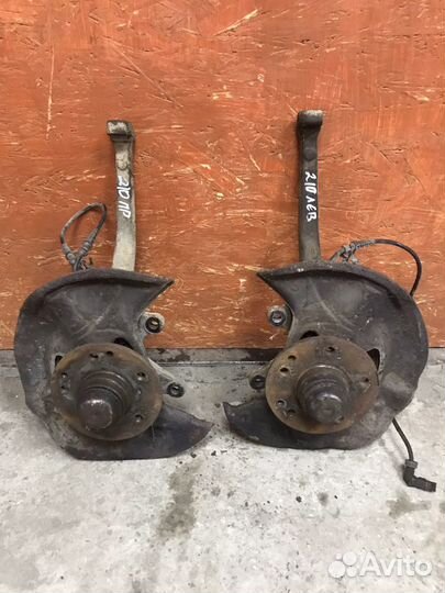 Поворотный кулак mercedes w210