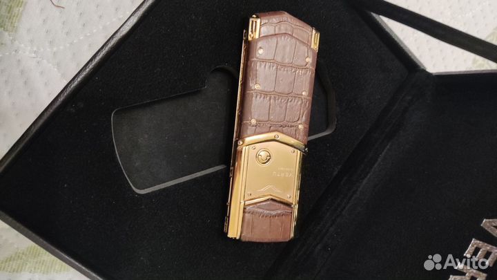 Vertu Ascent Monza