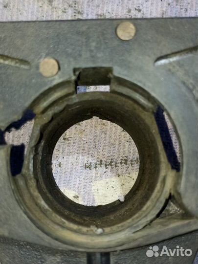 Крепление подрулевых переключателей УАЗ 452 фургон