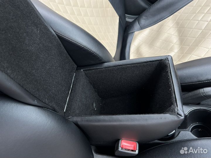 Подлокотник solaris