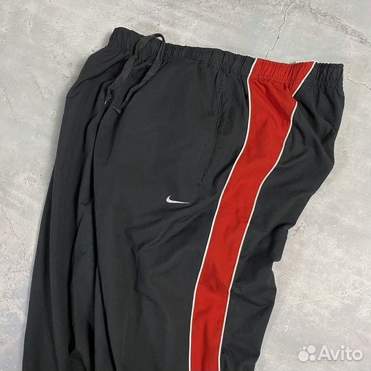 Винтажные широкие штаны Nike