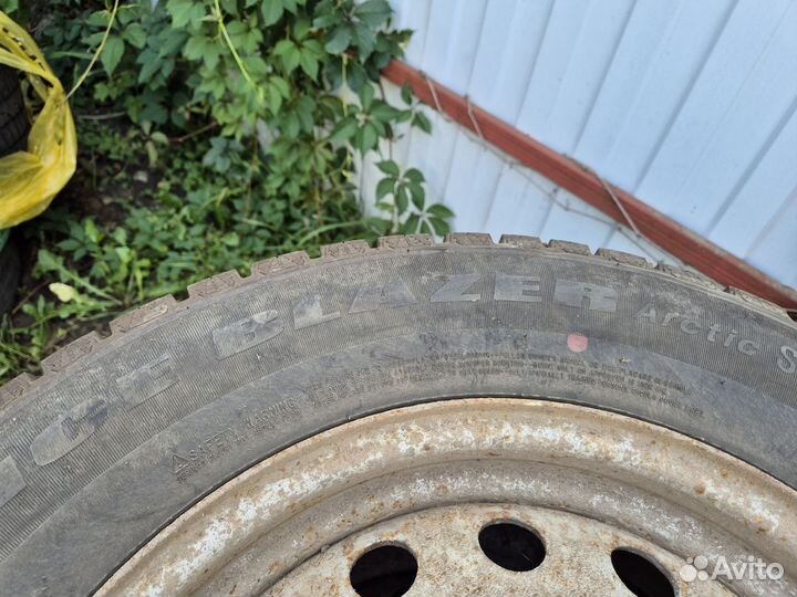 Sailun Ice Blazer Arctic SUV 215/65 R16