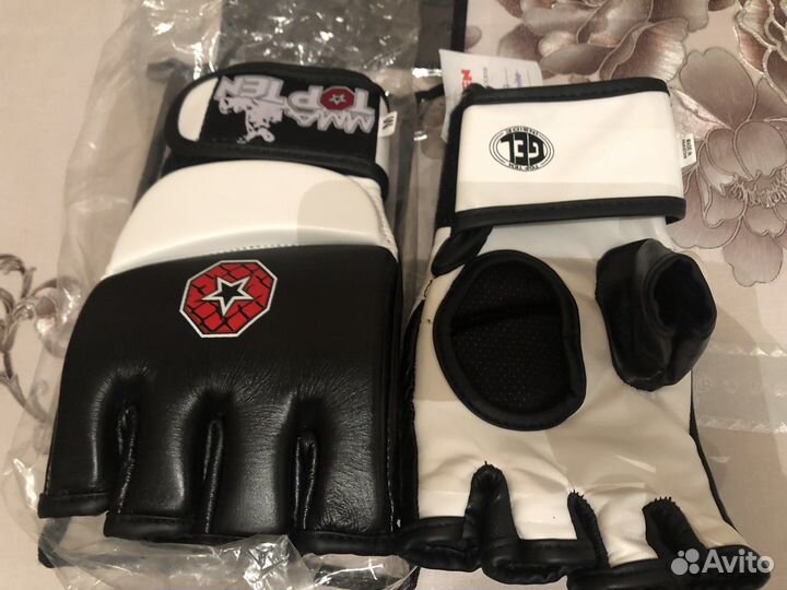Перчатки для смешанных единоборств