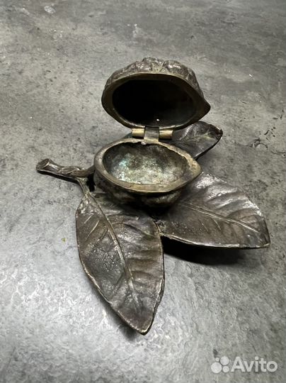 Пресс- папье Грецкий орех франция