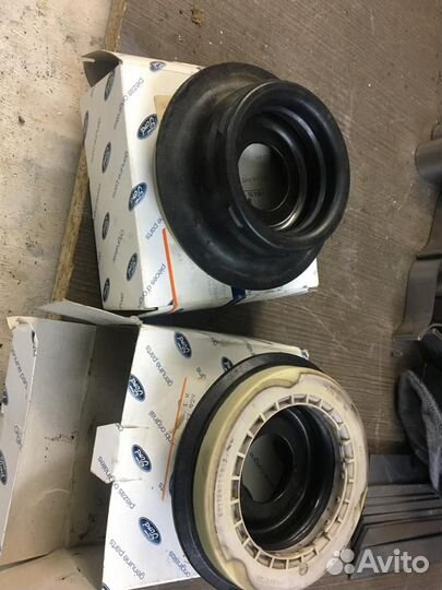 Опорный подшипник Ford 06-12 № 1 377 929