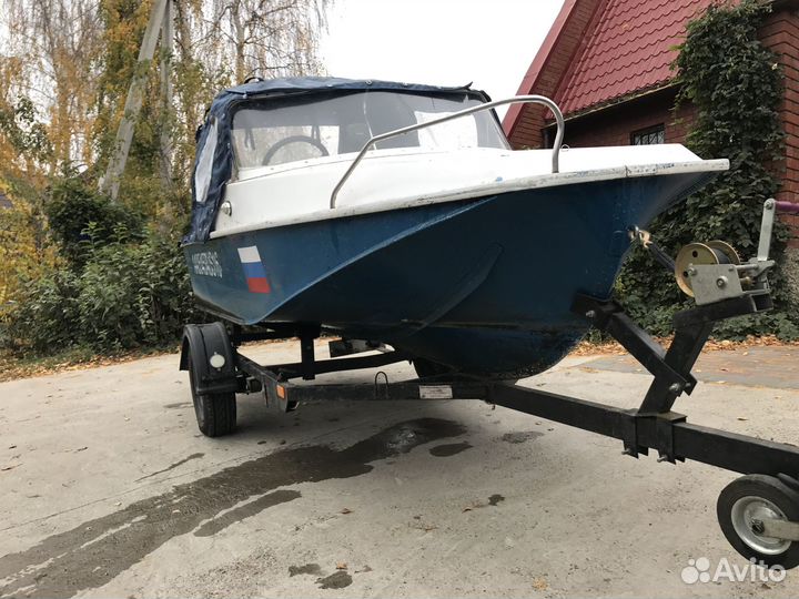 Лодка Воронеж М с мотором Yamaha 40