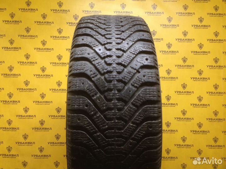 Goodyear UltraGrip 500 215/55 R17 94T
