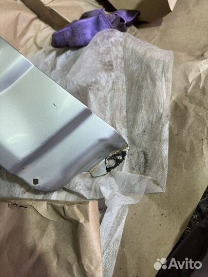 Крыло переднее левое priora