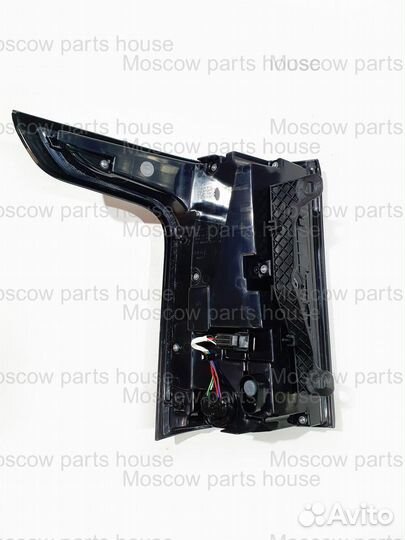 Range Rover 12-17 правый фонарь красный