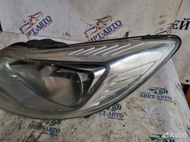 Фара левая на запчасти Ford Focus 3