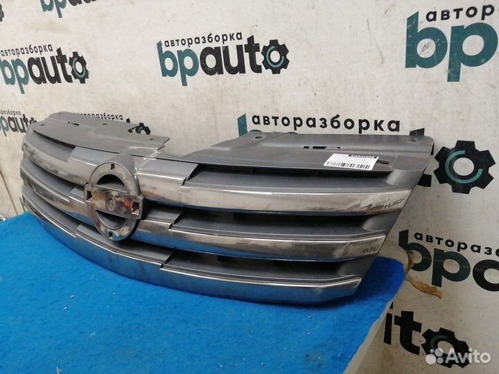 Решетка радиатора 62310-4AA0B Nissan Almera III