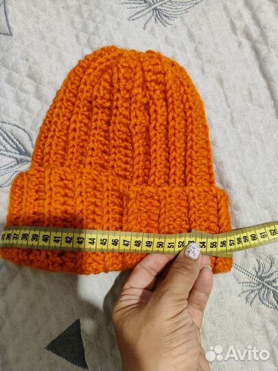 Зимняя тёплая шапка