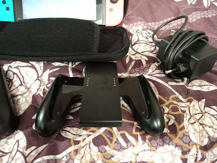 Nintendo Switch, Neon Blue and Neon Red + доп