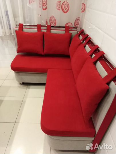 Перетяжка и ремонт мягкой мебели